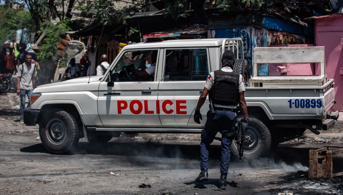 Horror en Haití: una peligrosa banda asesinó al menos a 20 personas mientras dormían