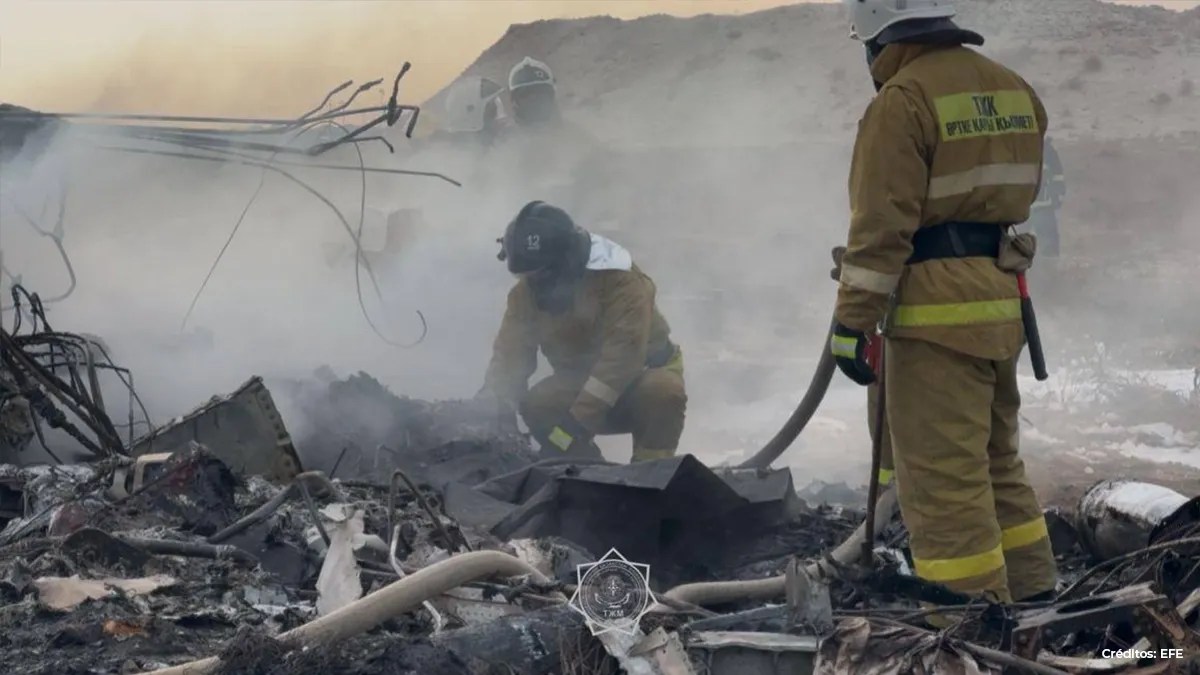 La Otan pide una investigación exhaustiva sobre el avión siniestrado en Kazajistán