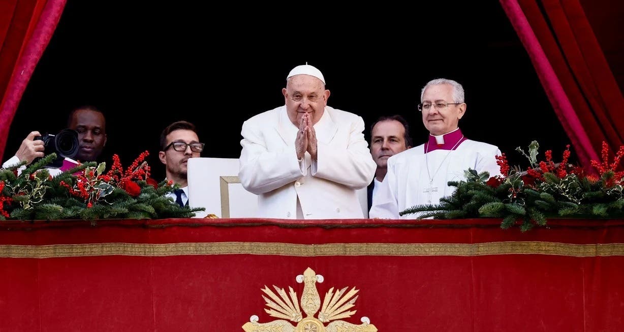 El papa Francisco: Basta de colonizar a los pueblos con las armas