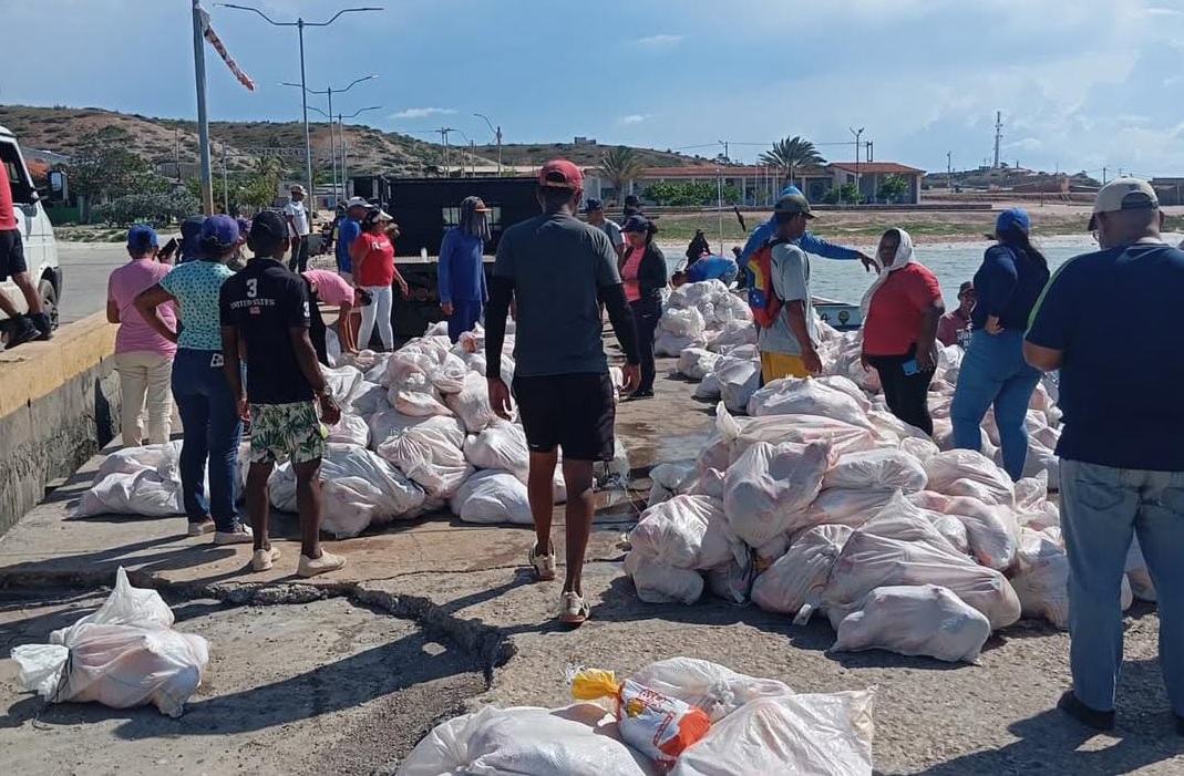 Habitantes de El Poblado en Margarita denuncian irregularidades con distribución del Clap