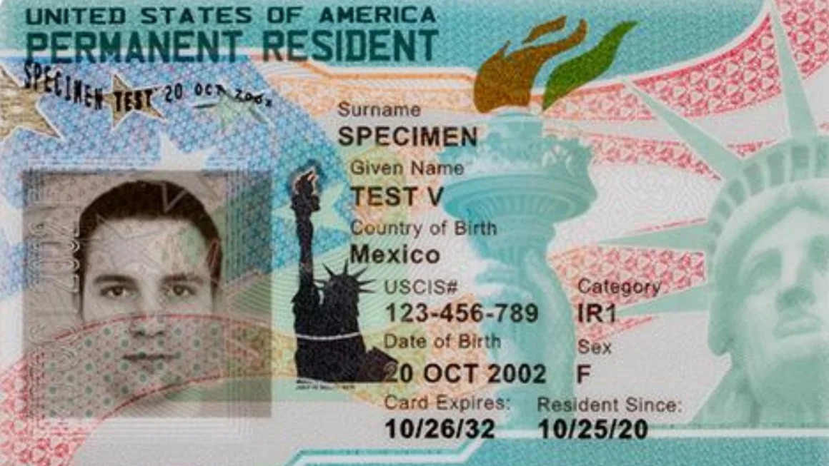 EEUU hace cambios al formulario para obtener la green card: cuáles son y cuándo entran en vigor