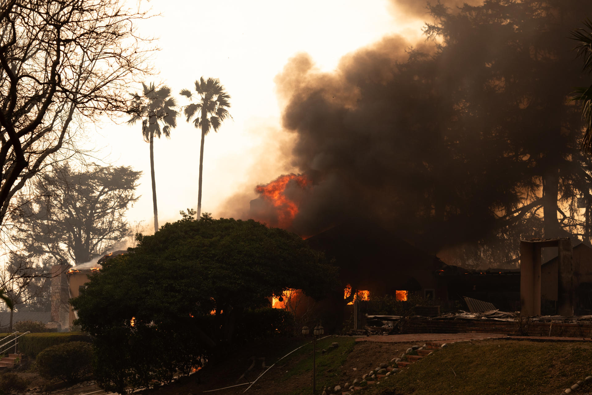 De Beyoncé a Disney, las donaciones millonarias para los incendios de Los Angeles