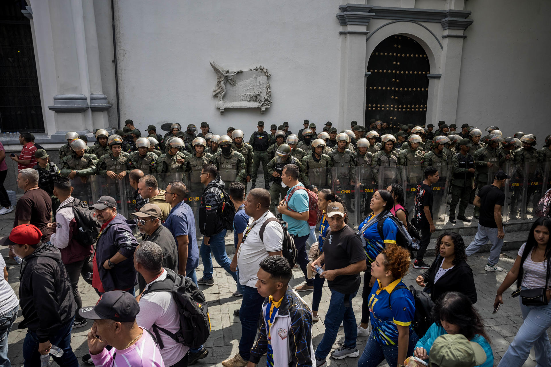 Los embajadores de los países de la UE no asistirán a la toma de posesión de Maduro