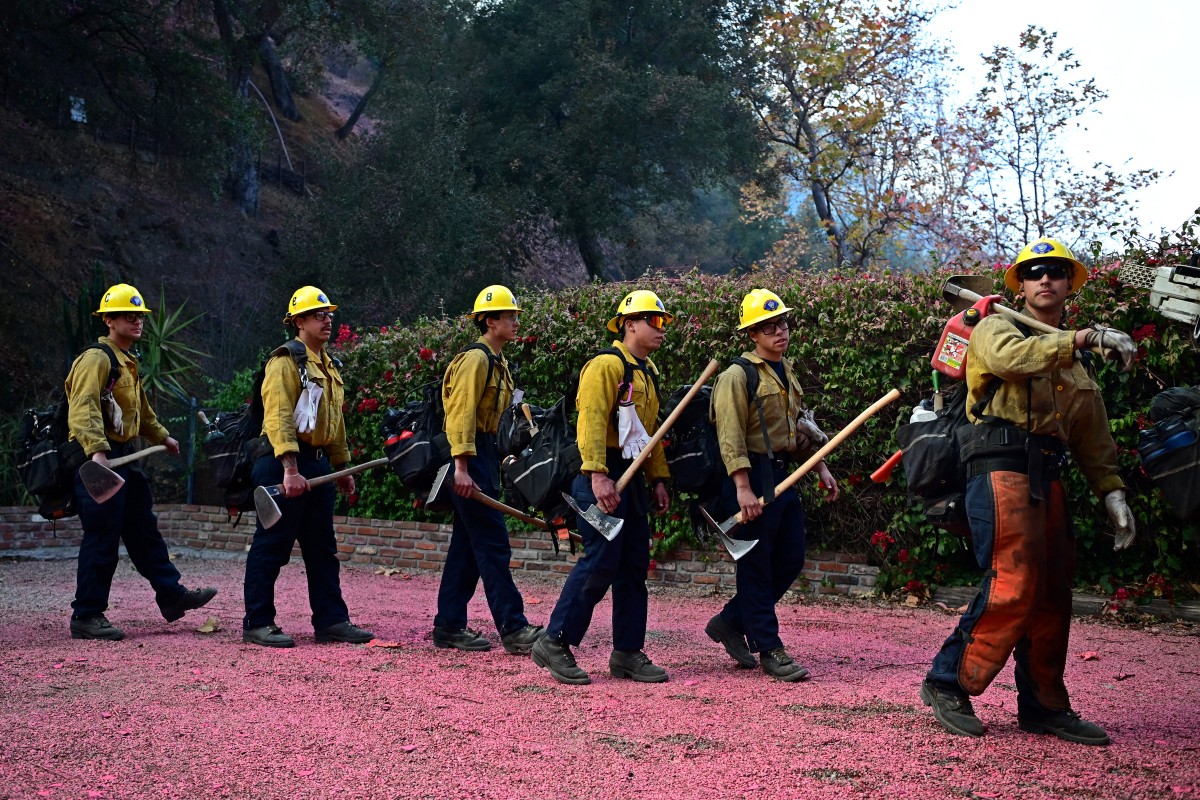 Trump llamó incompetentes a las autoridades de California por su respuesta a los incendios