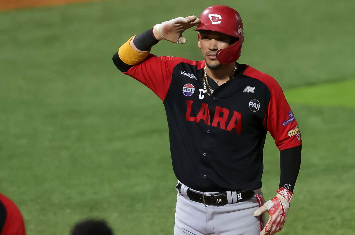 Cardenales de Lara prevaleció en festival de batazos y volteó la gran final