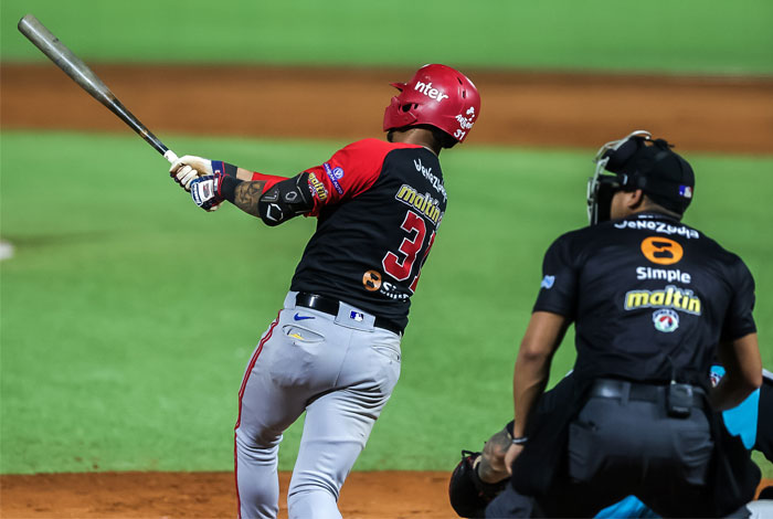 Cardenales remontaron ante Bravos e igualaron la serie final de la Lvbp