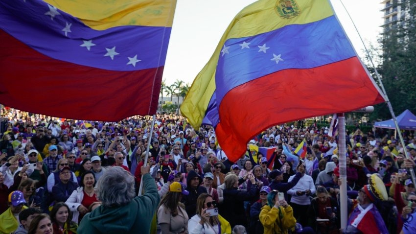 Incertidumbre crece para venezolanos en EEUU tras revocación del TPS