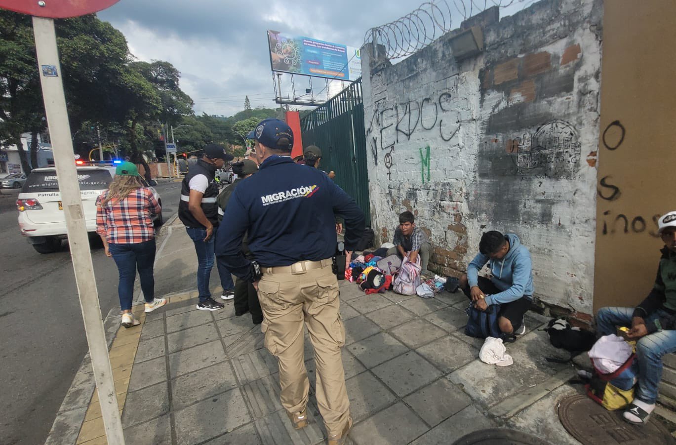 Expulsarán a venezolano que escupió a funcionarios de Migración Colombia