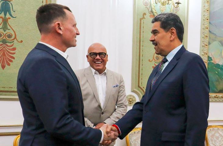 “¿Quién entregará a quién?”: Juan Guaidó tras encuentro entre Richard Grenell y Nicolás Maduro