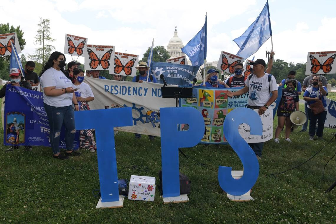 Exiliados venezolanos indignados tras ser revocado el TPS en EEUU