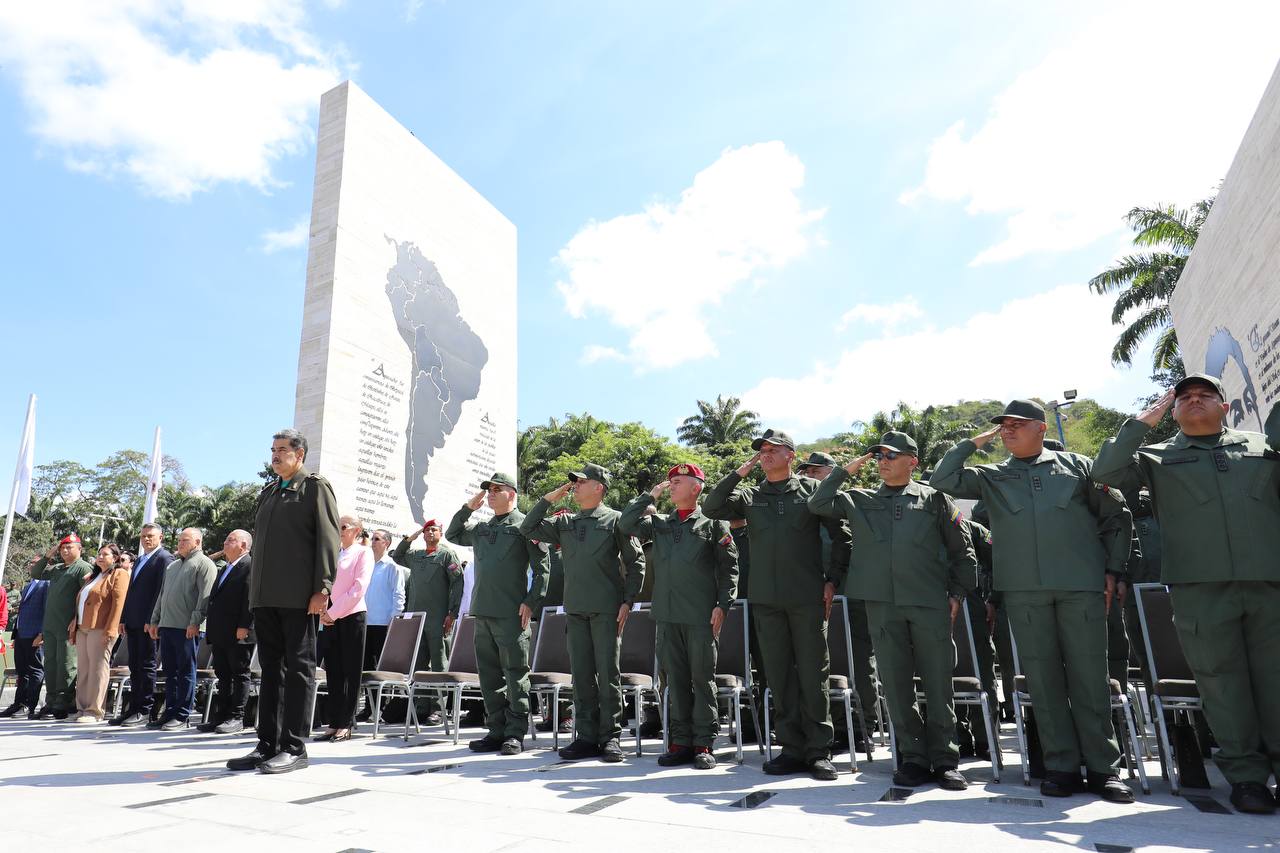 ABC: Las deserciones en el Ejército bolivariano debilitan a Nicolás Maduro