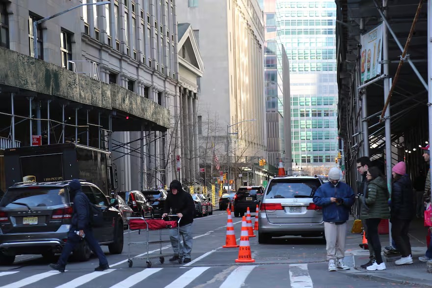 Para qué usará Nueva York el dinero recaudado con el nuevo peaje por congestión en Manhattan