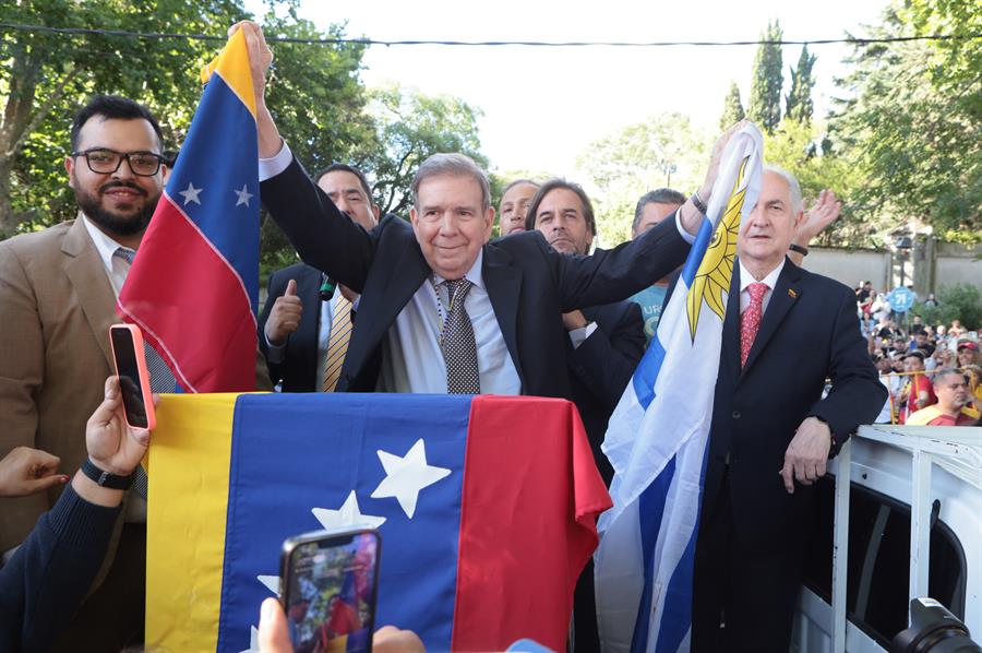 Cancillería de Uruguay reafirmó su respaldo a Edmundo González tras reunirse con Luis Lacalle Pou