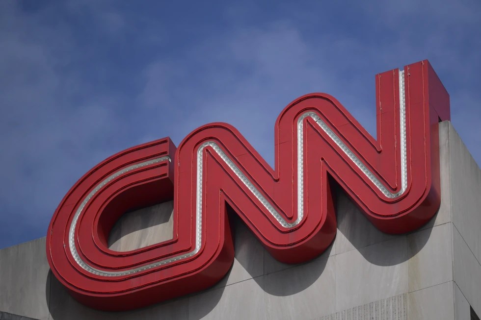 CNN anuncia unos 200 despidos como parte de su transición hacia operaciones digitales