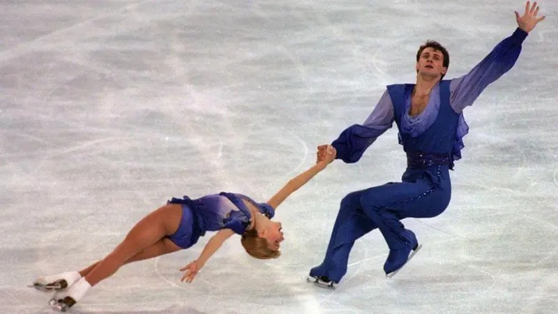 Quiénes eran los campeones de patinaje rusos que viajaban en el avión del siniestro en Washington