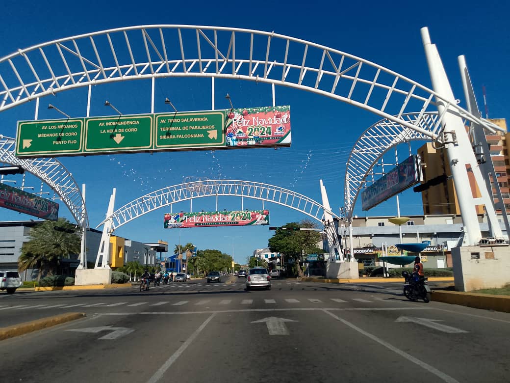 Falcón estuvo con calles vacías y poco comercio activo este #10Ene