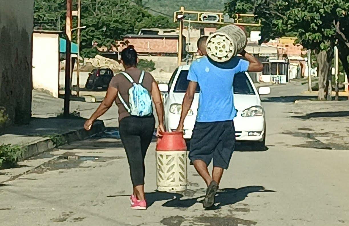 Bachaqueado y racionado comienza a asomarse el gas doméstico en Margarita