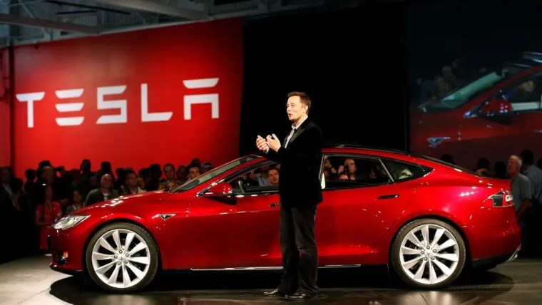 Elon Musk considera que 2025 será un año crucial para la historia de Tesla