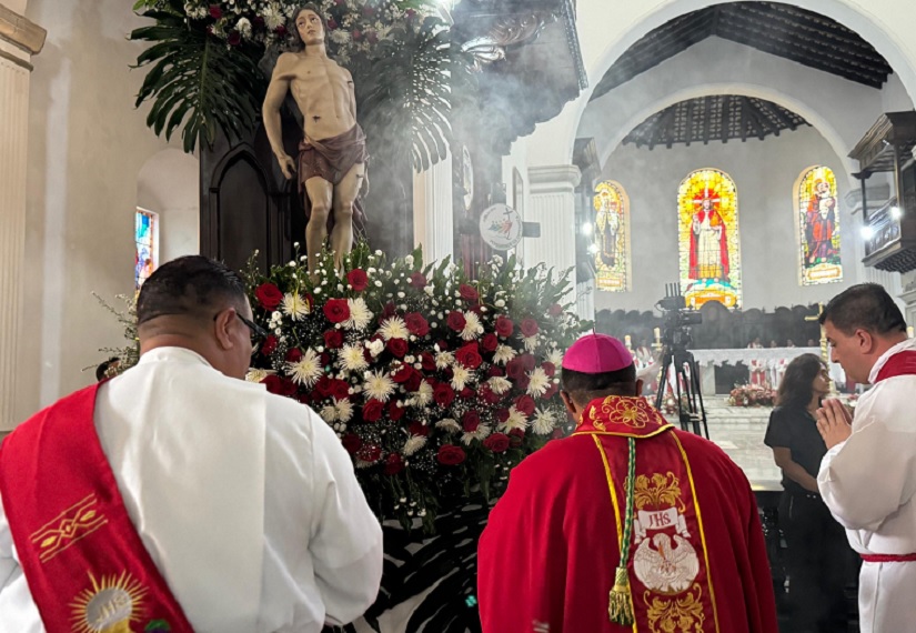 Monseñor Lisandro Rivas llamó a imitar las virtudes cristianas de San Sebastián