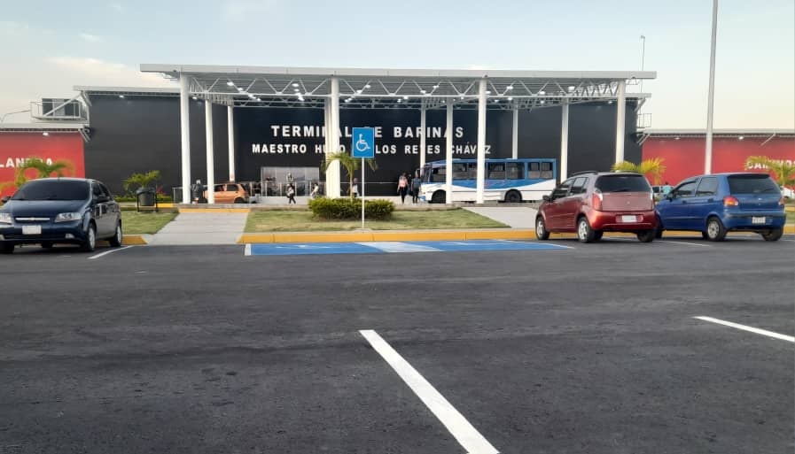 A caminar: no hay busetas urbanas que entren al nuevo terminal de Barinas