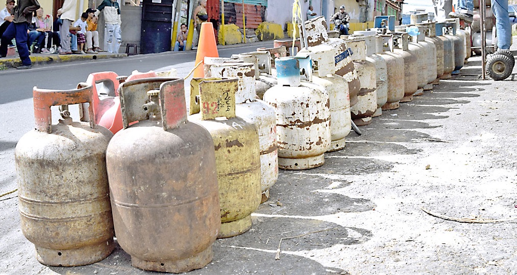 Varias comunidades de Mérida tienen más de dos meses sin despacho de gas doméstico