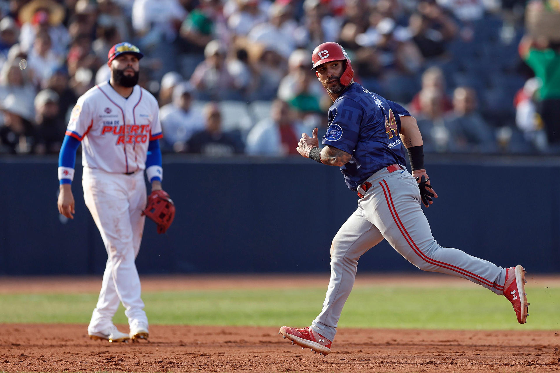 Venezuela venció con remontada a Puerto Rico para recuperar oxígeno en la Serie del Caribe