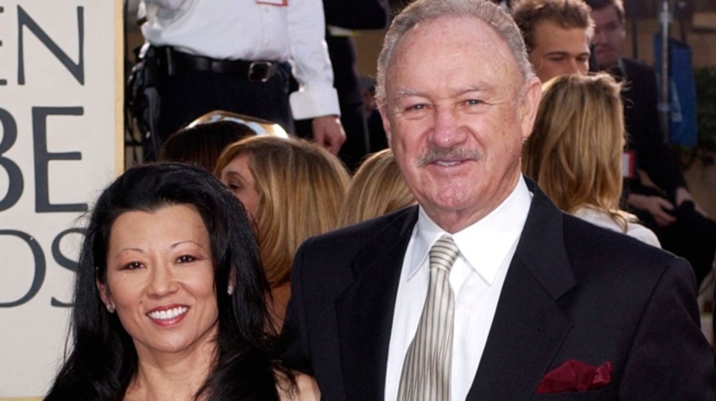 Se conoció una terrible hipótesis de cómo fueron las muertes de Gene Hackman, su esposa y el perro